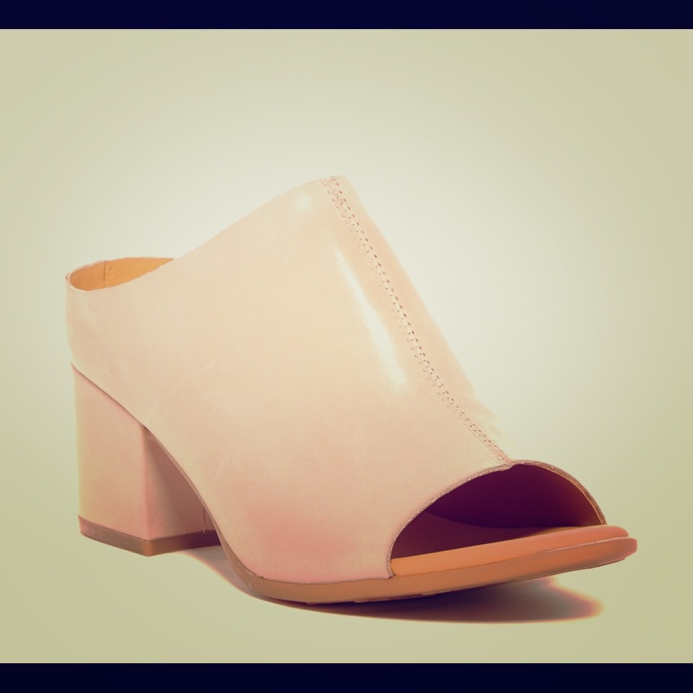 Korks clogs mules